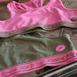 Pr Betsey Johnson sports bras girls xl size 14